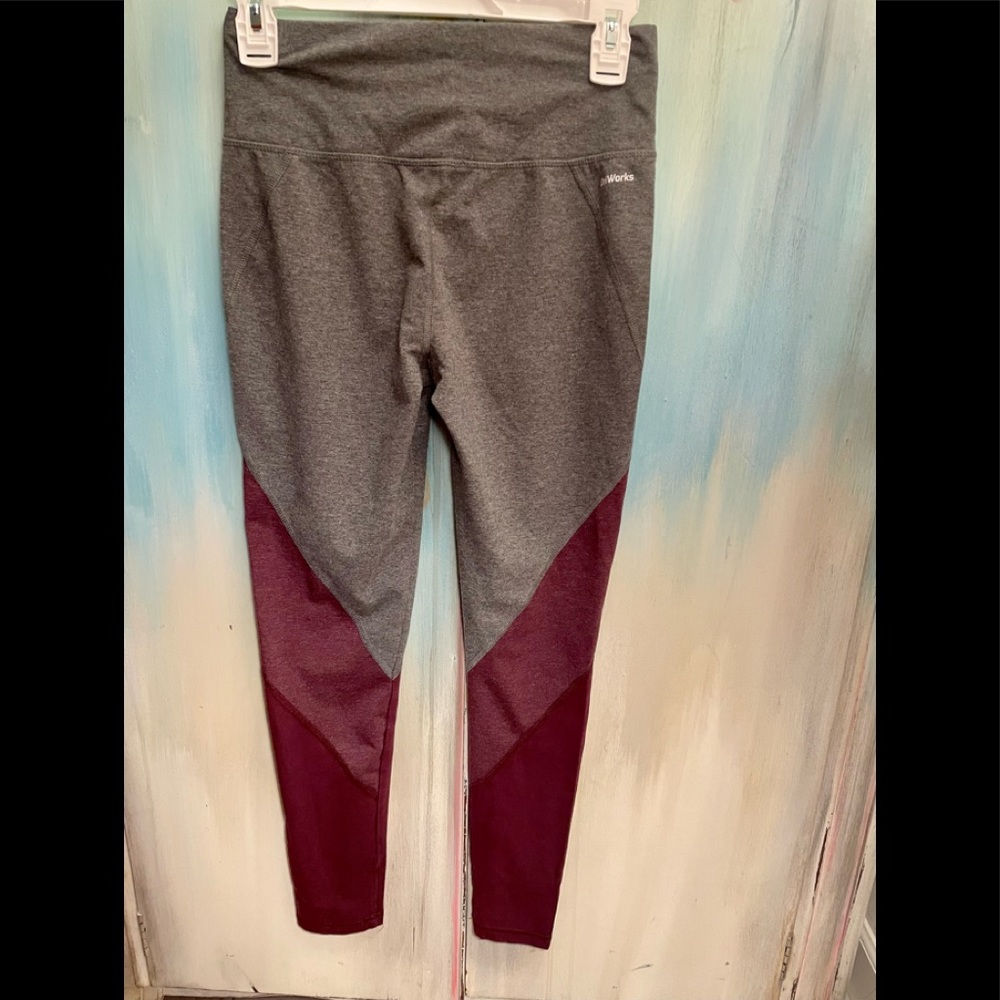 Host pick🎉 Athletic Works Grey Purple Small (4-6) only worn once workout pants.